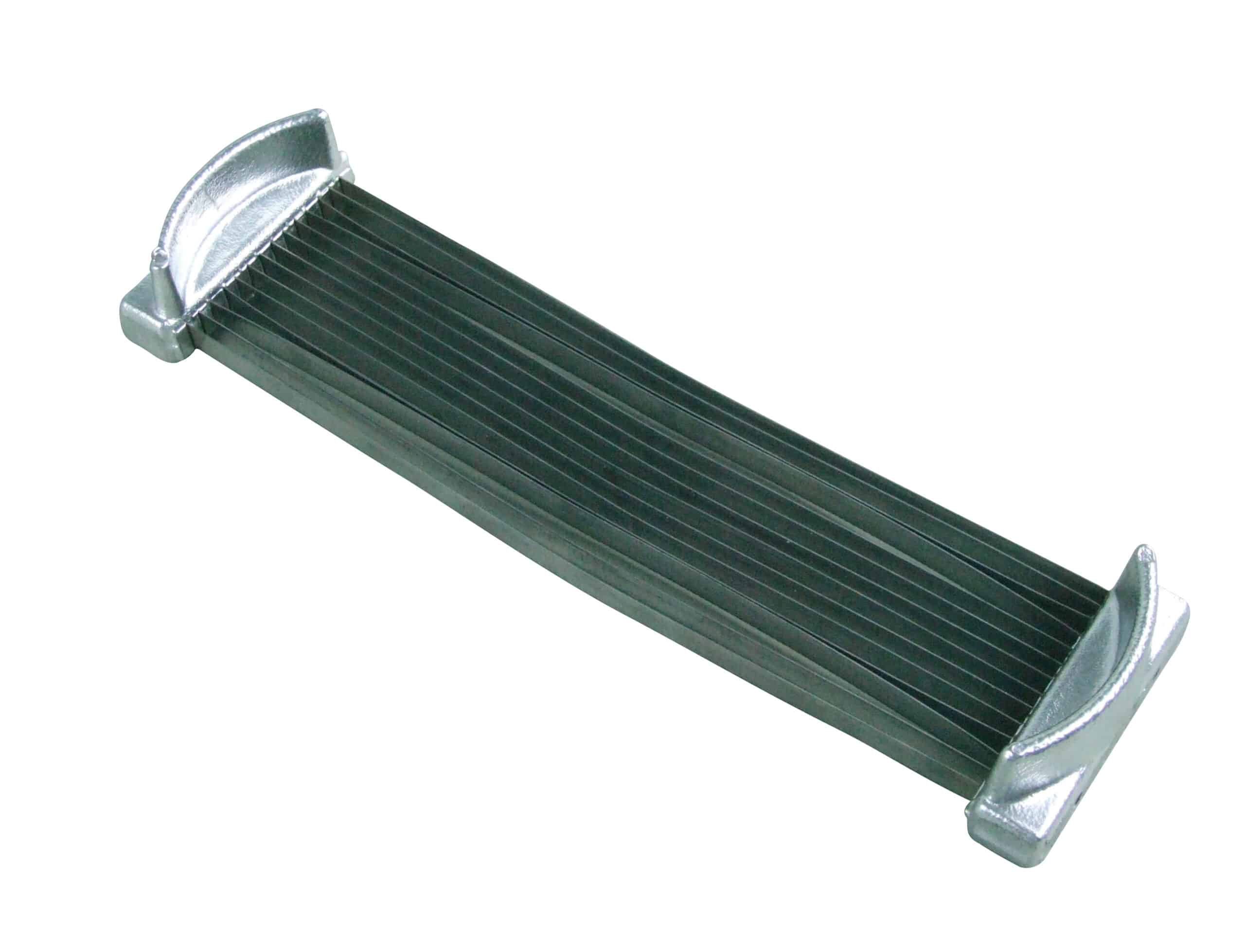 Blade assembly for 1/4? tomato slicer