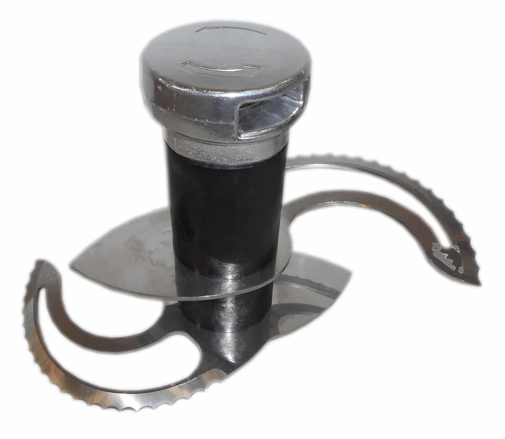 Serrated blade rotor for 12.2 qt. cutter-mixer