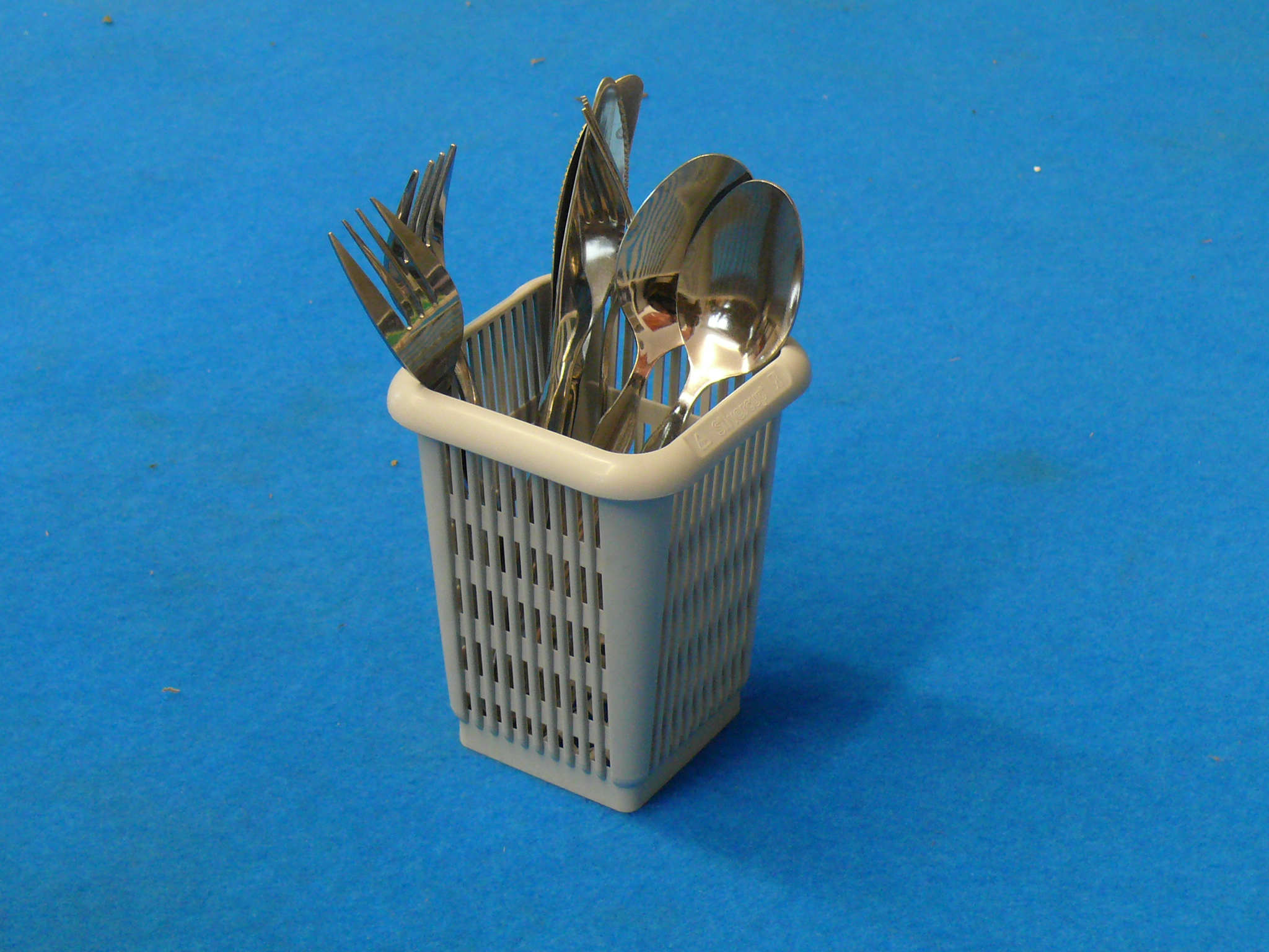 UTENSIL PLASTIC RACK - Image 2